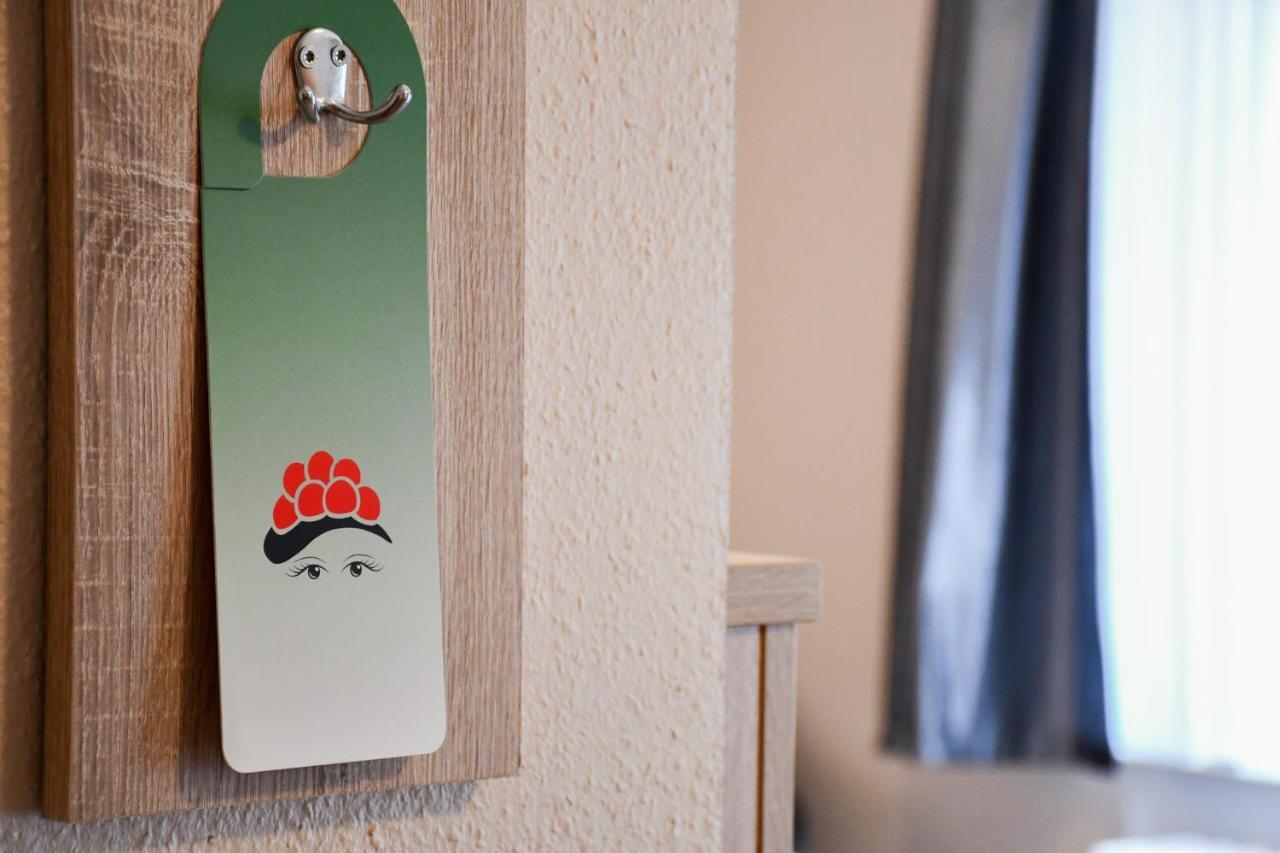 Kurgarten-Hotel ヴォルフアッハ エクステリア 写真